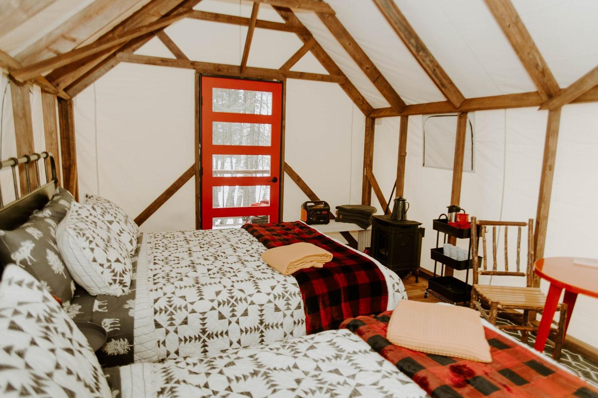 North Shore Camping Company Beaver Bay Extérieur photo